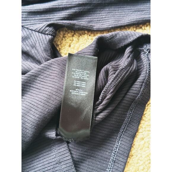 Wilfred Ribbed Turtleneck Long Sleeve Black XS - Picture 8 of 9